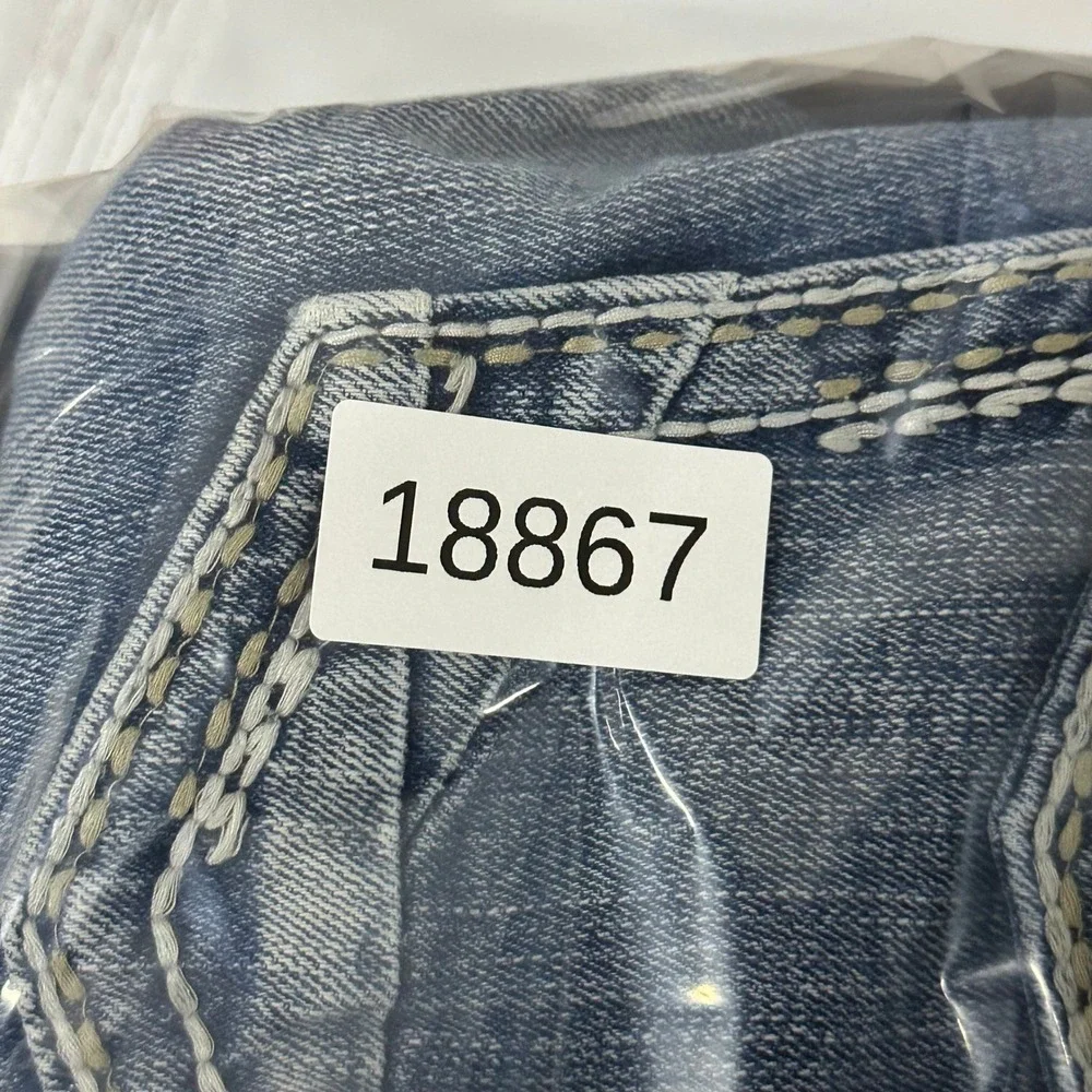 Daytrip Jeans Womens Size 32R Leo Bootcut Light Wash Stretch Embellished Y2K